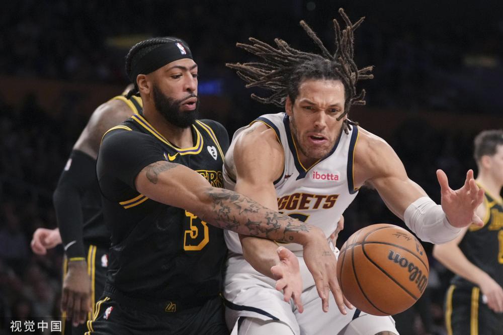 都为球队奠 都为球队奠